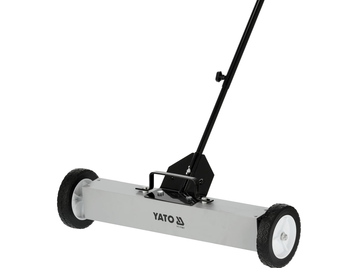 MĂTURĂ MAGNETICĂ CU ROȚI, 600MM