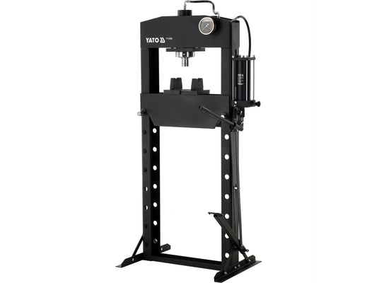 PRESĂ HIDRAULICA 30T