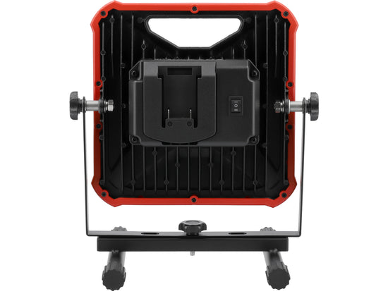 REFLECTOR 5000LM 18V