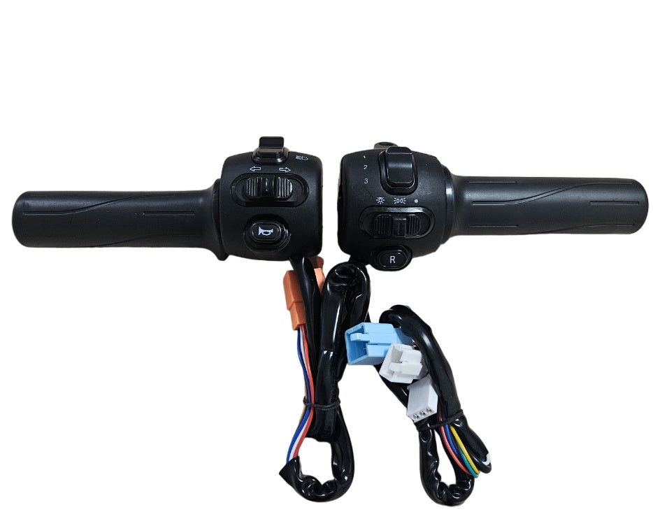 Acceleratie + comenzi lumini scuter electric (model 2)