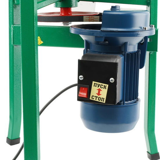 Batoza Porumb Bocika, 1500W, 600 kg/h, 2900 RPM, Capacitate 45L, Motor Electric