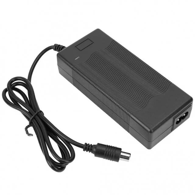 Incarcator trotineta electrica 42V 1.5A cu indicator LED