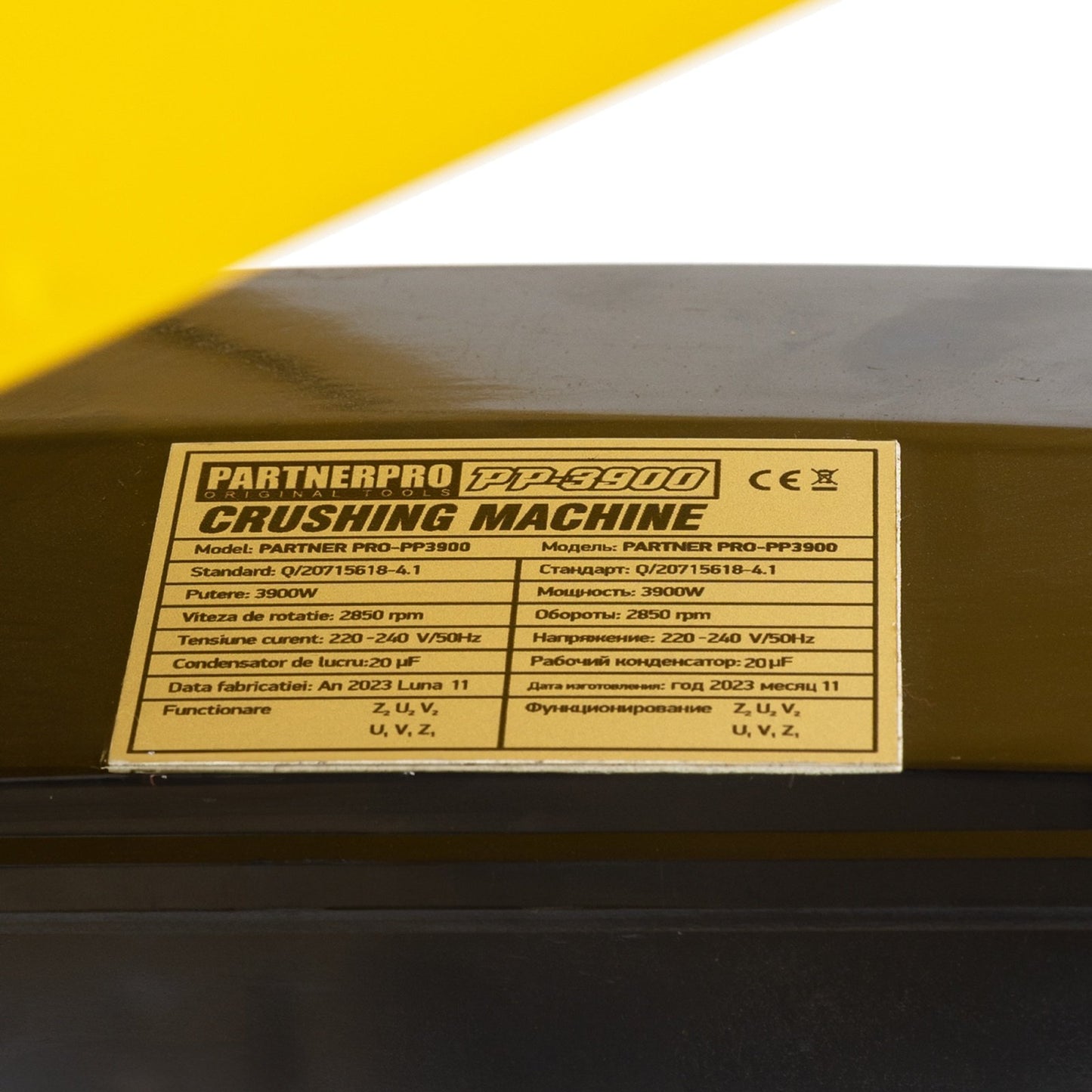 Moara electrica cereale PartnerPRO PP3900, 3900W, 240 kg/h, 2850 rpm, motor cupru 100%