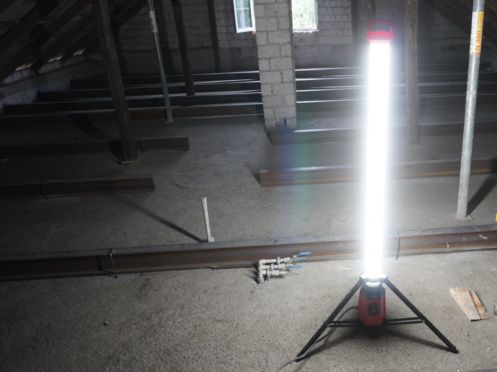 Detaliu constructiv lampa atelier Yato YT-08496