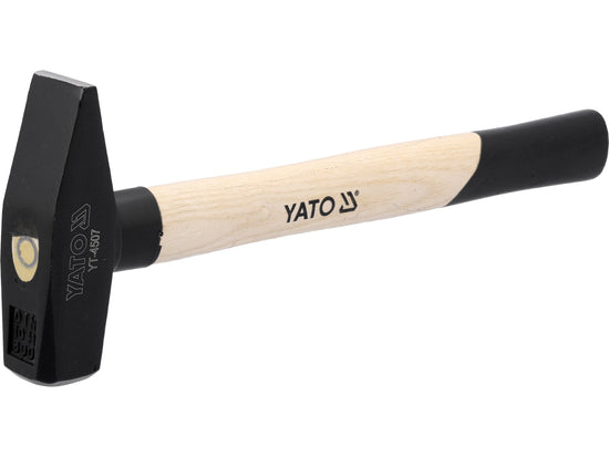 Ciocan 800g Coada Lemn Yato YT-4507 detaliu maner