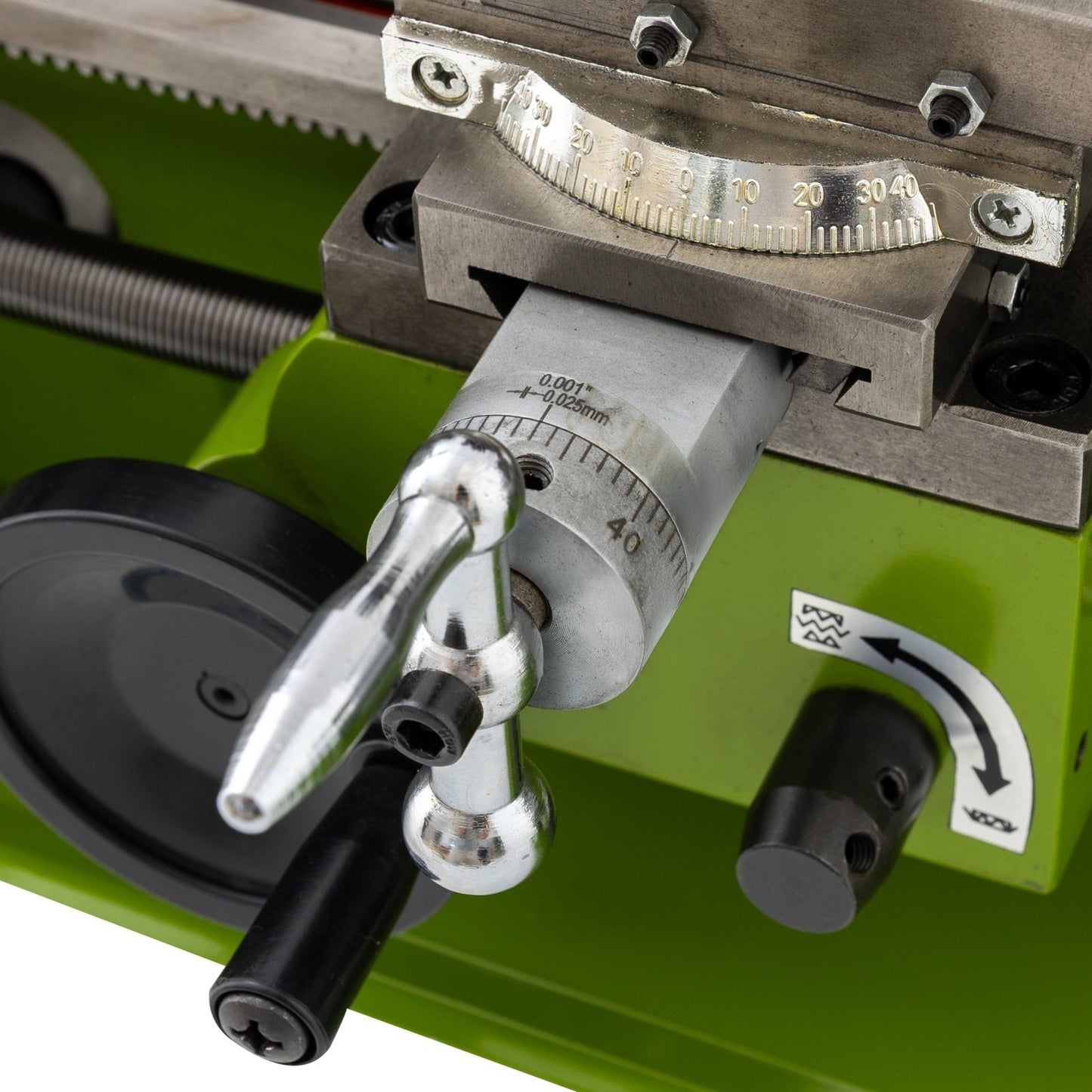 Strung pentru metal ProCraft VMM800, 800W, 350 mm distanta intre centre, 115–1620 rpm, transmisie automata, filetare in inch si metric