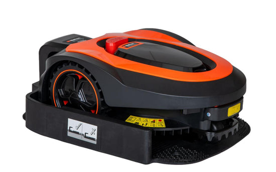 Robot de tuns gazonul WOLFSON 28V, baterie lithium, latime taiere 18 cm, pana la 600 mp