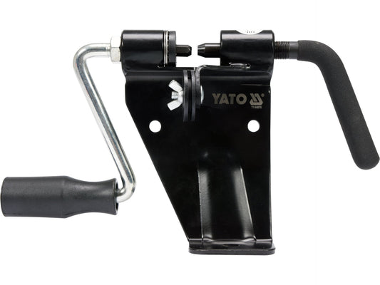 MAȘINĂ PENTRU NITUIT ȘI DESFĂCUT LANȚ DRUJBĂ